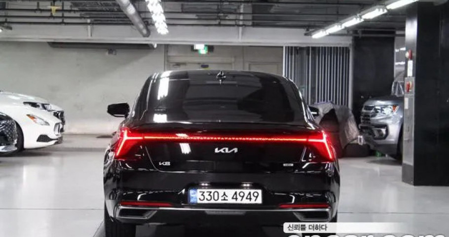 Kia K8 
