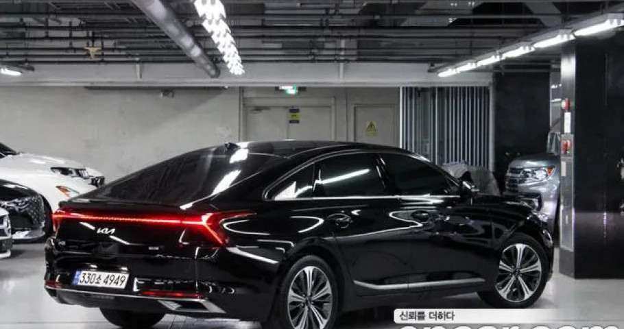 Kia K8 