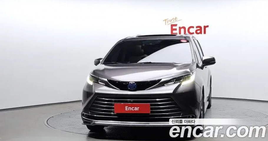Toyota Sienna 