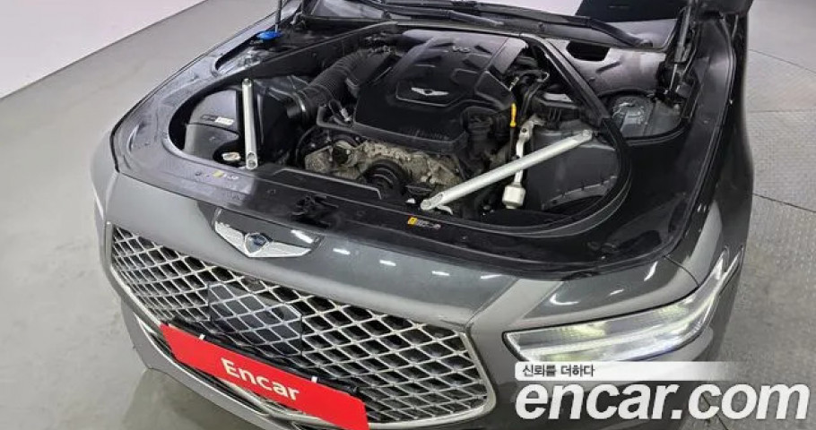 Genesis G90 