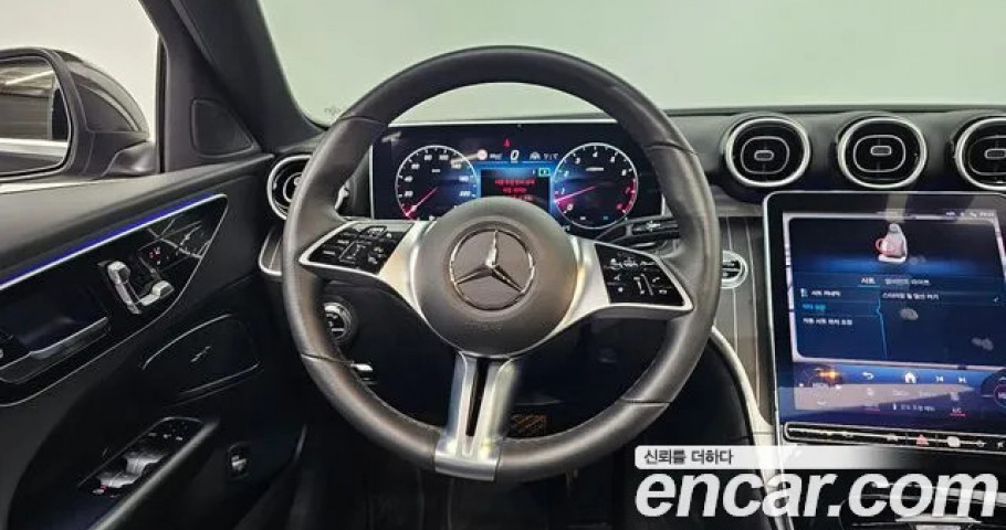 Mercedes-Benz C-Class 
