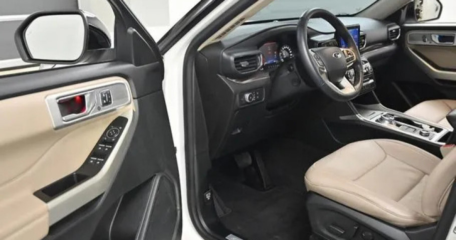 Ford Explorer 