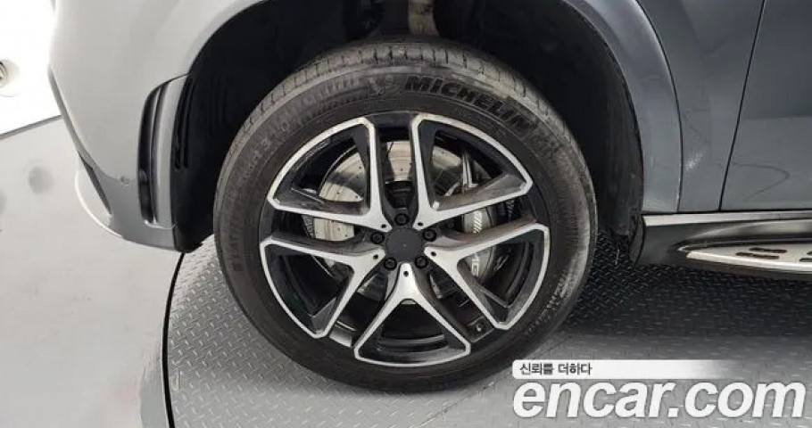 Mercedes-Benz Gle-Class 