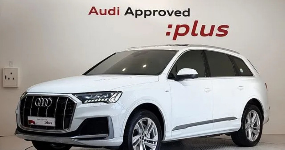 Audi Q7 