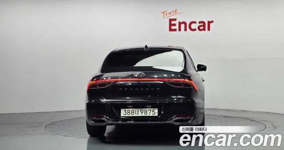 Hyundai Grandeur 