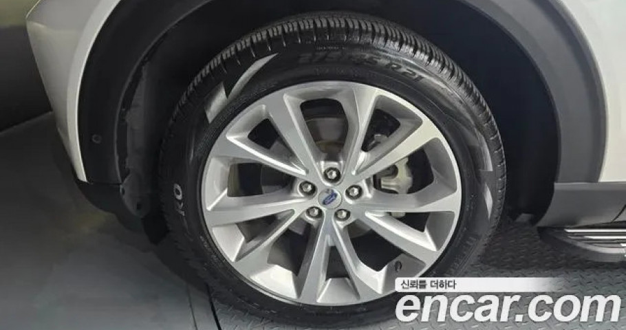 Ford Explorer 