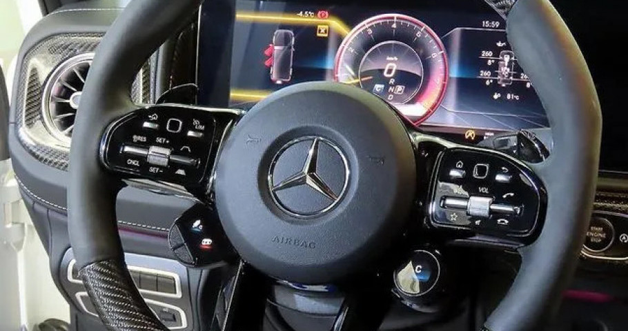 Mercedes-Benz G-Class 