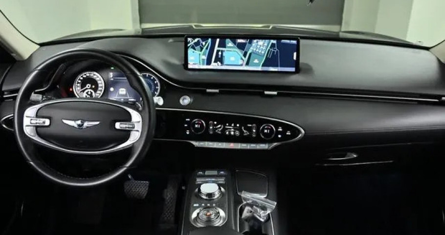 Genesis Gv70 