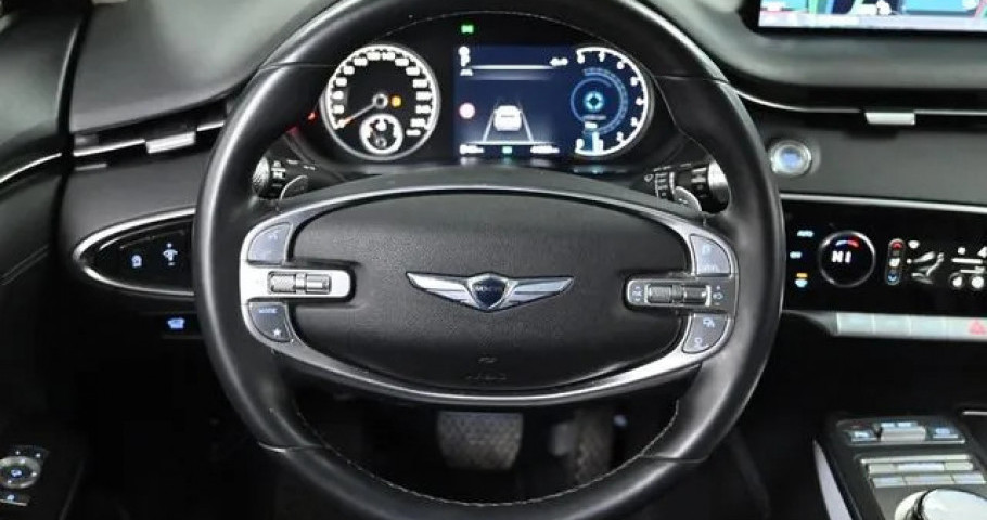Genesis Gv70 