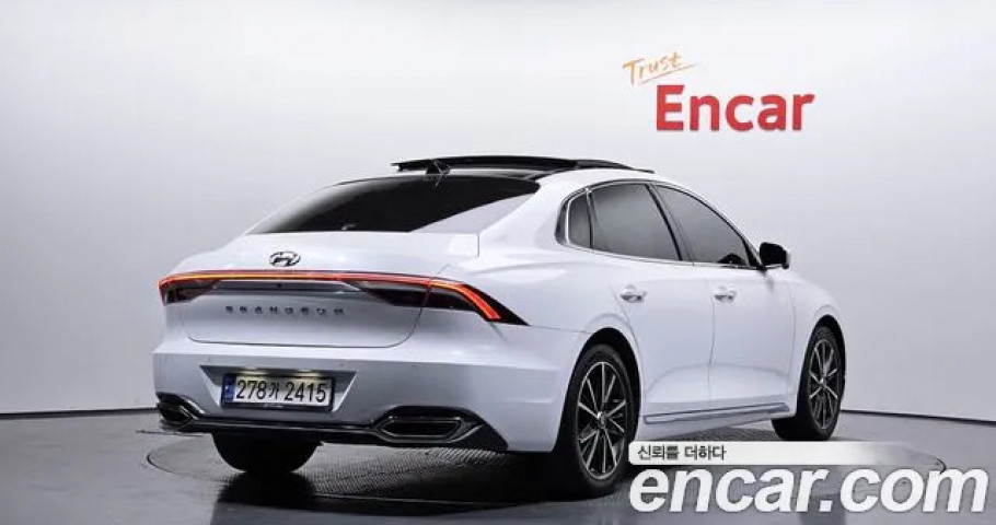 Hyundai Grandeur 