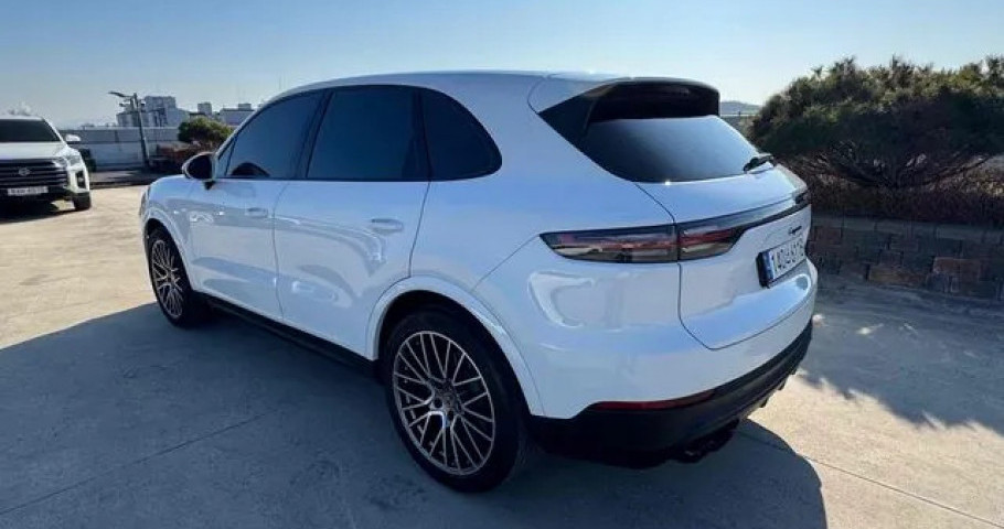 Porsche Cayenne 