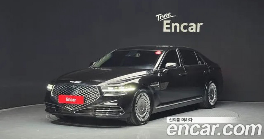 Genesis G90 