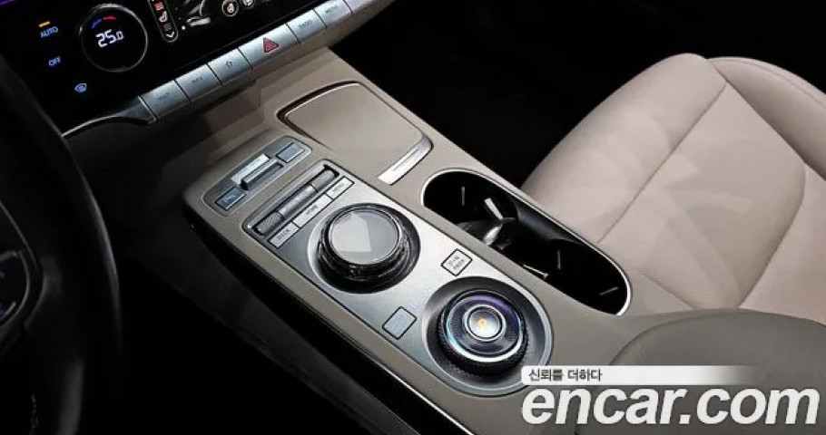 Genesis Gv70 