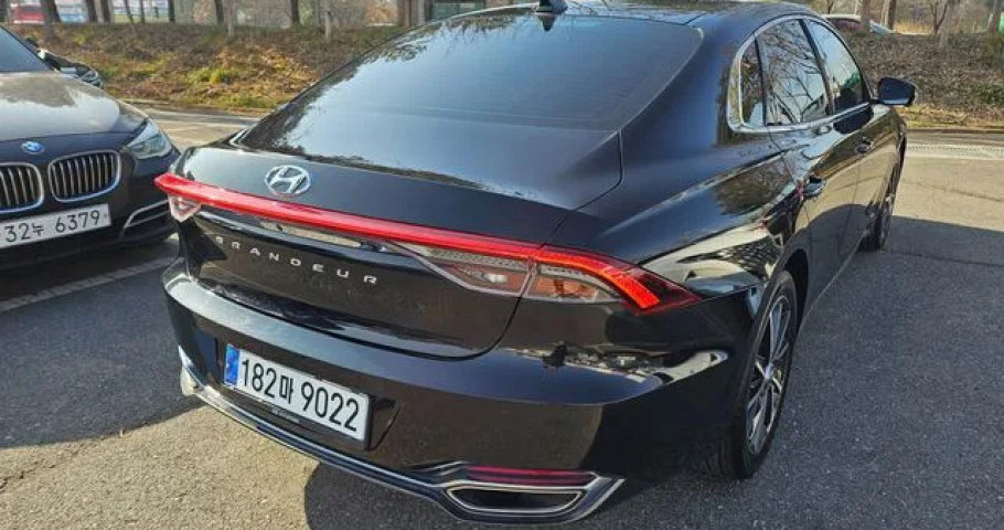 Hyundai Grandeur 