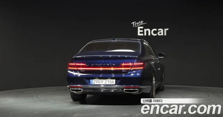 Genesis G90 
