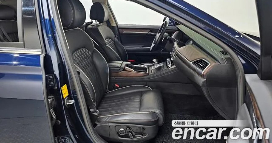 Genesis G90 