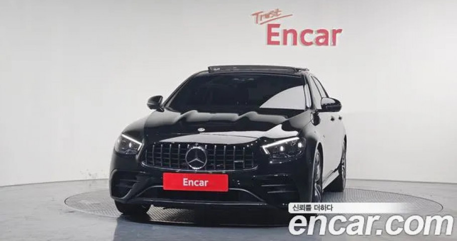 Mercedes-Benz E-Class 