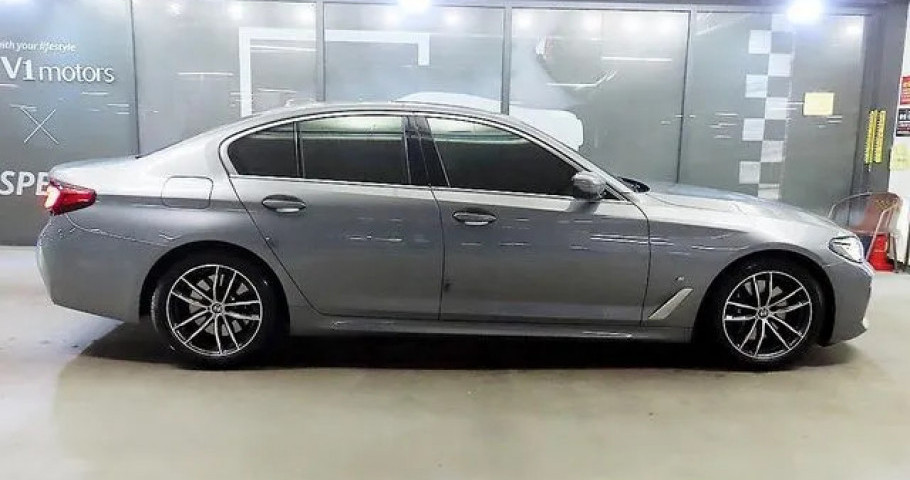 Bmw 5-Series 