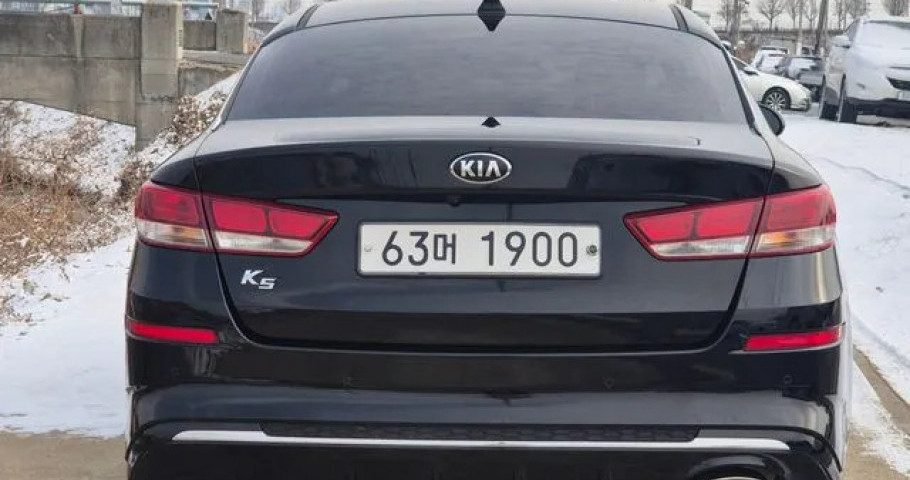 Kia K5 