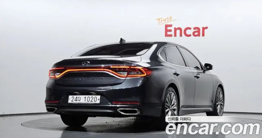 Hyundai Grandeur 