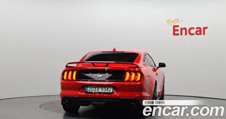 Ford Mustang 