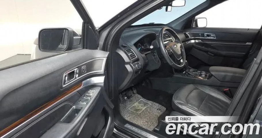Ford Explorer 