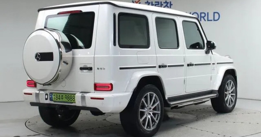 Mercedes-Benz G-Class 
