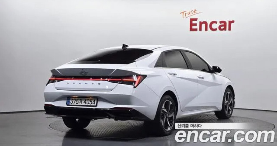 Hyundai Avante 
