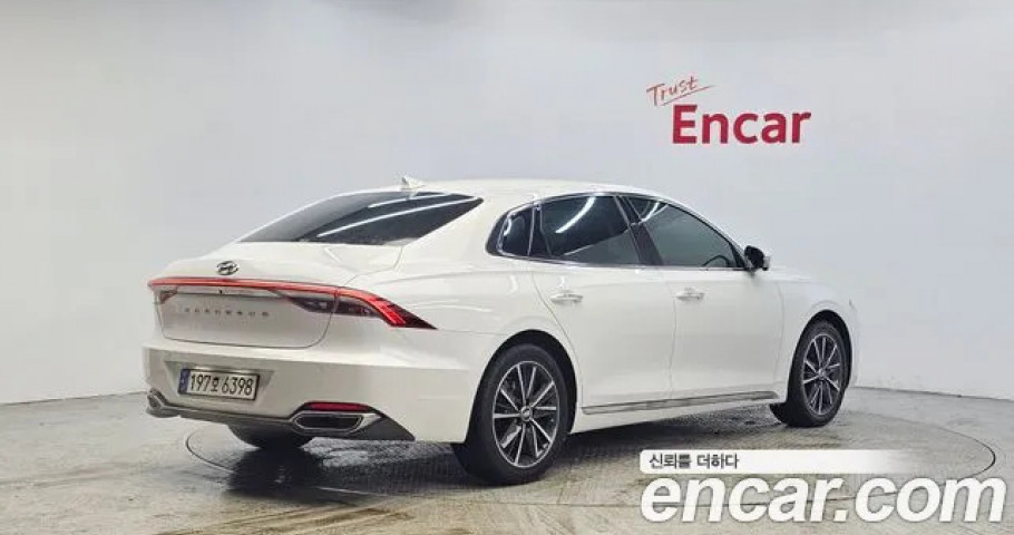 Hyundai Grandeur 