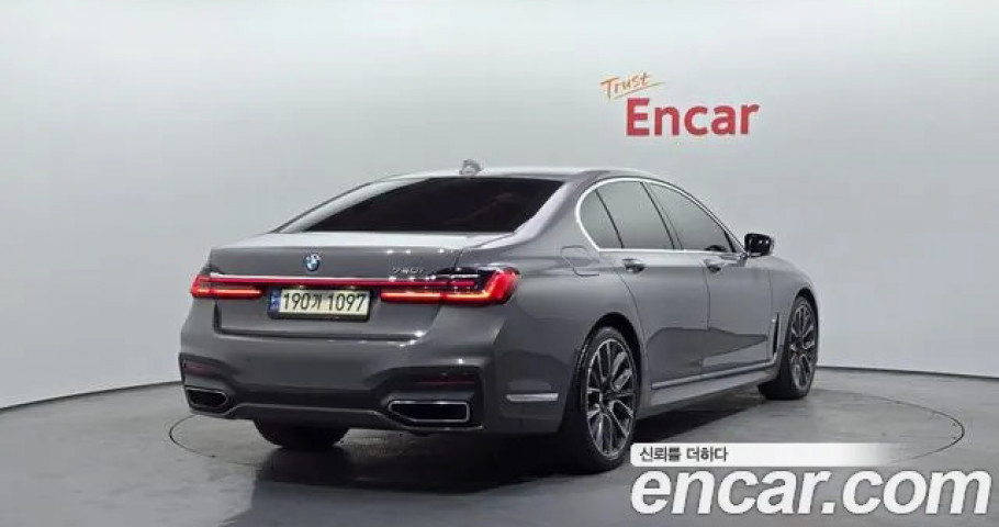 Bmw 7-Series 