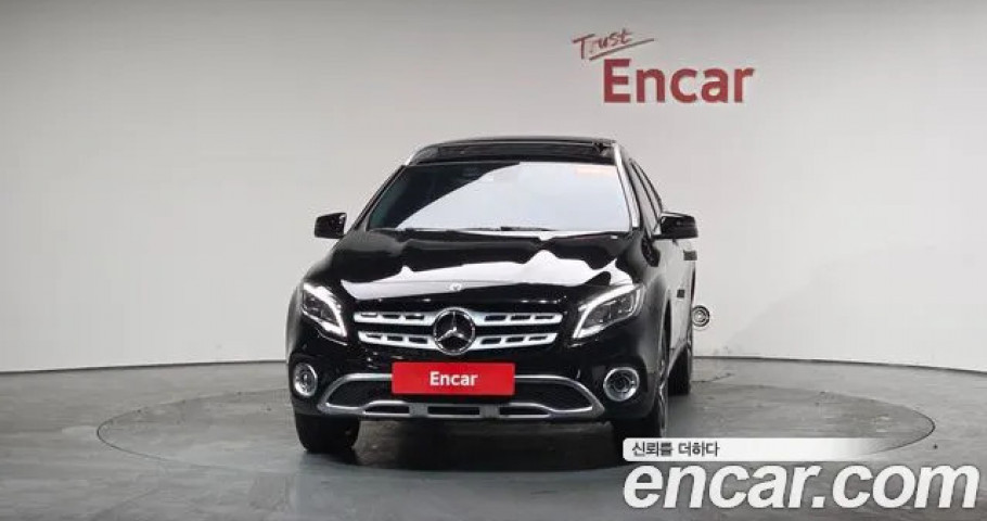 Mercedes-Benz Gla-Class 