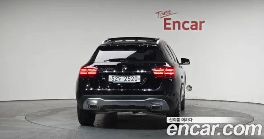 Mercedes-Benz Gla-Class 