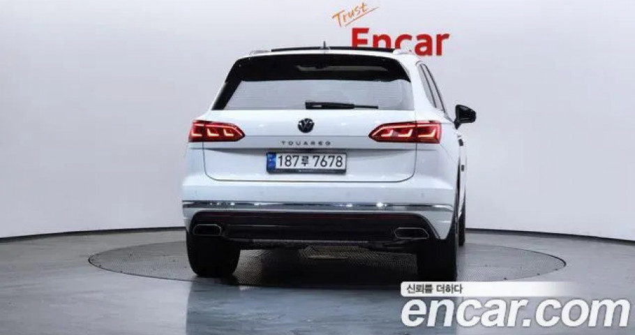 Volkswagen Touareg 