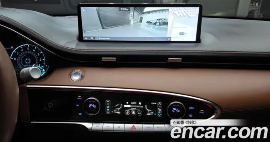 Genesis Gv70 