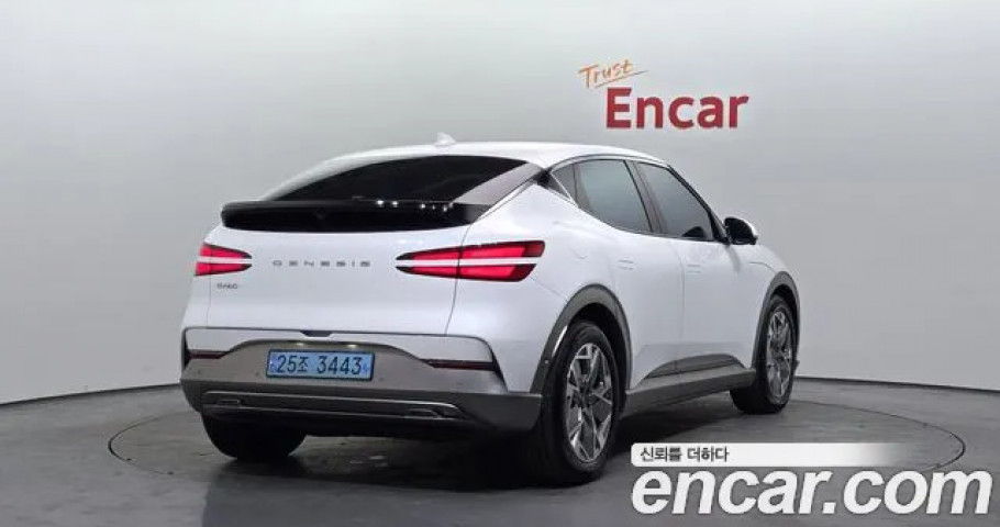 Genesis Gv60 