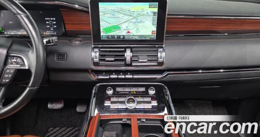 Lincoln Navigator 
