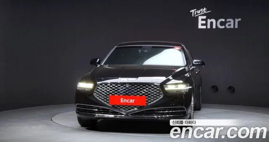 Genesis G90 
