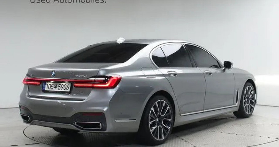 Bmw 7-Series 