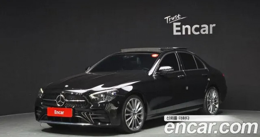 Mercedes-Benz E-Class 