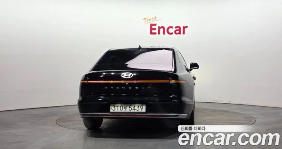 Hyundai Grandeur 