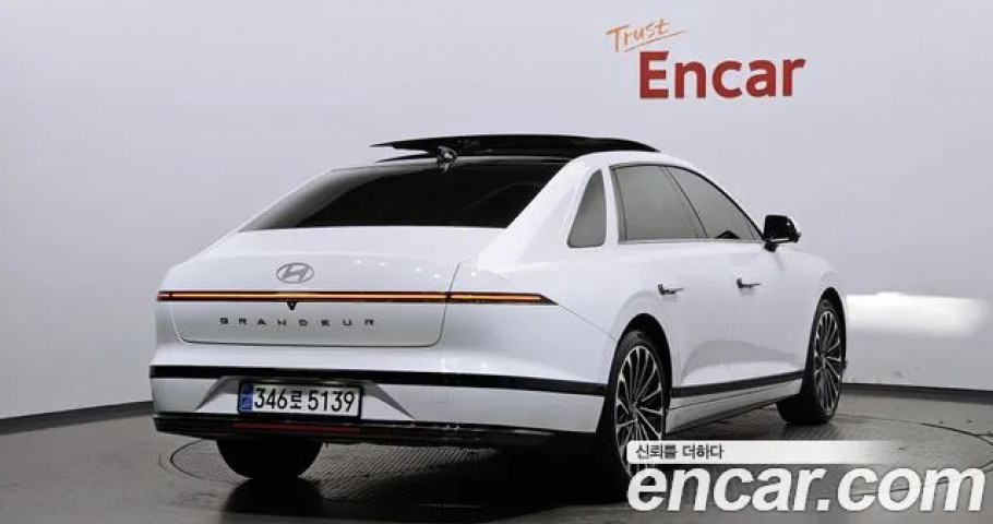 Hyundai Grandeur 