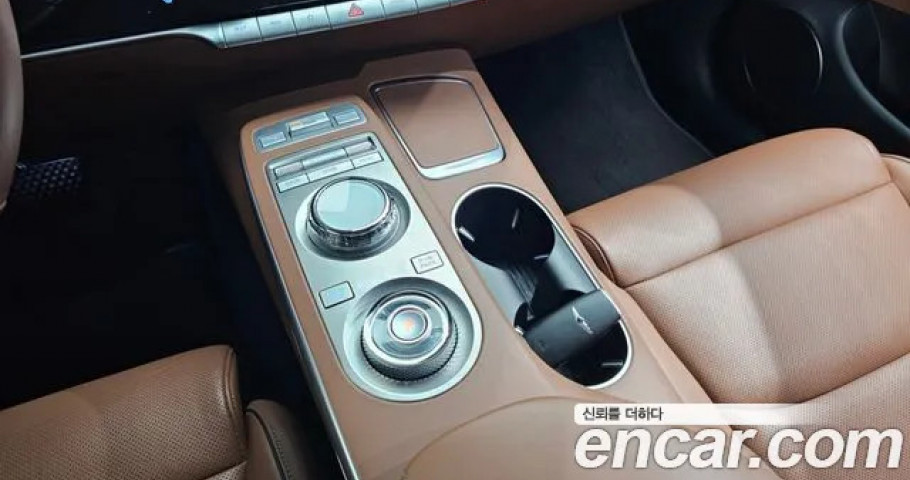 Genesis Gv70 