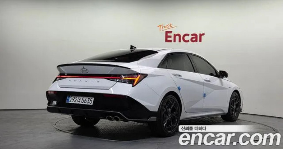 Hyundai Avante 
