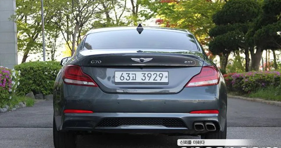Genesis G70 