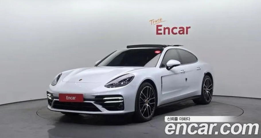 Porsche Panamera 