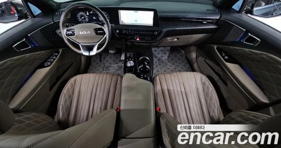 Kia K8 