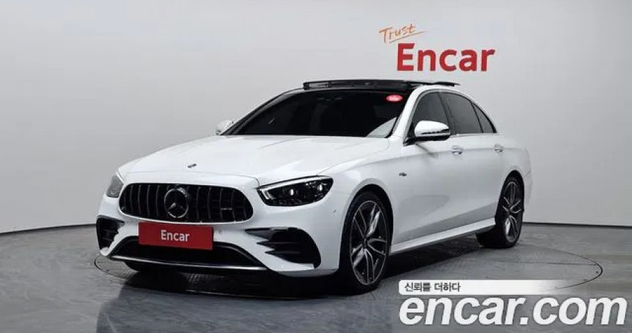 Mercedes-Benz E-Class 