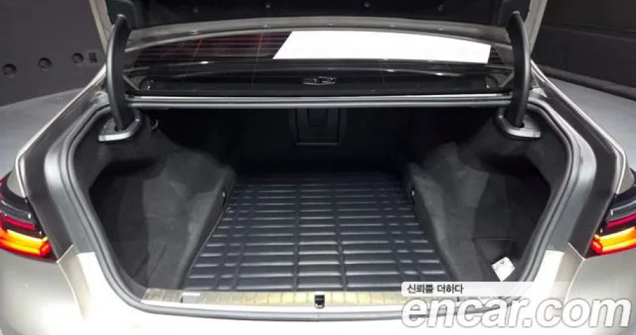 Bmw 7-Series 