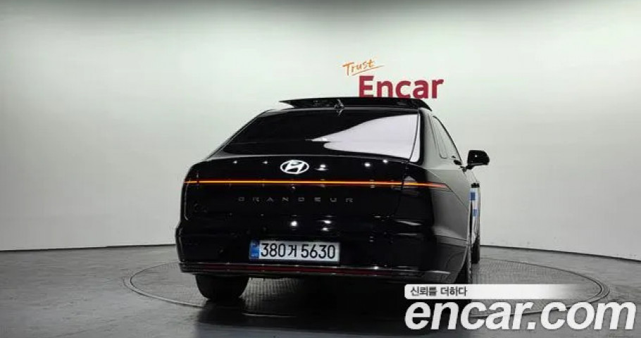 Hyundai Grandeur 