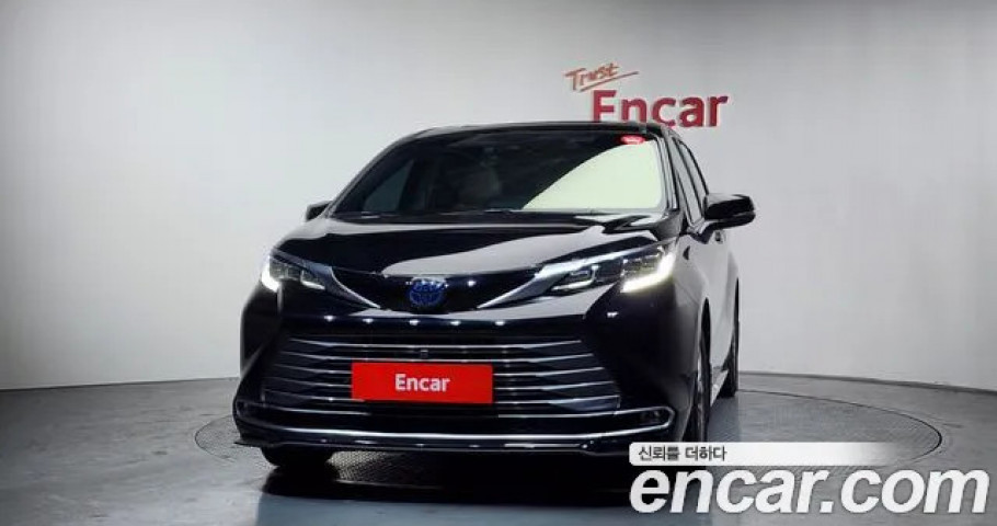 Toyota Sienna 